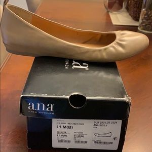 A.N.A Tan Flat shoes